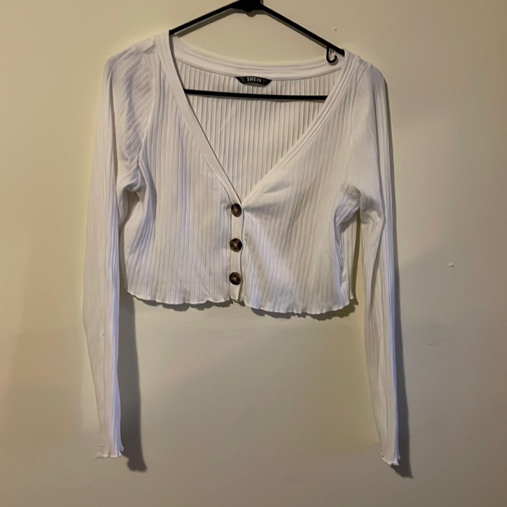 I’m selling because it’s a bit too large for me.